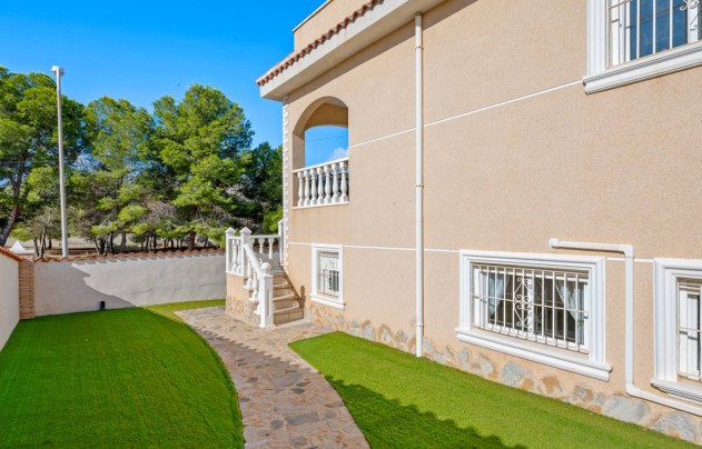 Resale - Villa - Ciudad Quesada