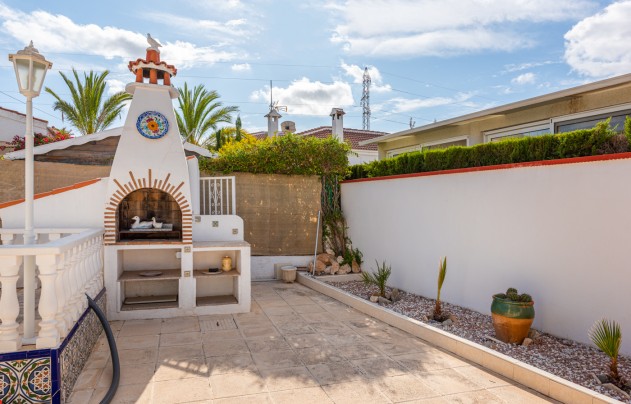 Resale - Villa - Ciudad Quesada