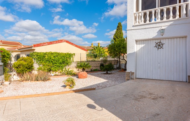 Resale - Villa - Ciudad Quesada