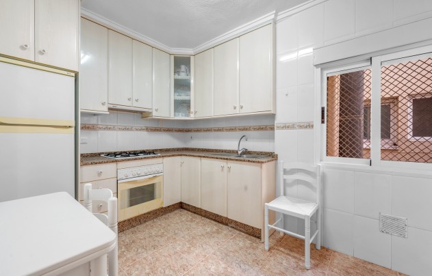 Resale - Apartment - Torrevieja