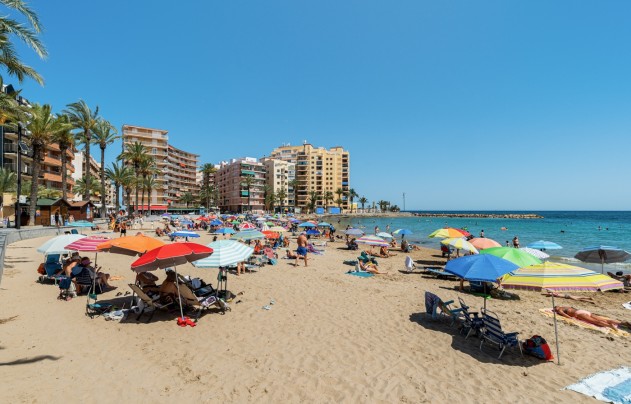Resale - Apartment - Torrevieja
