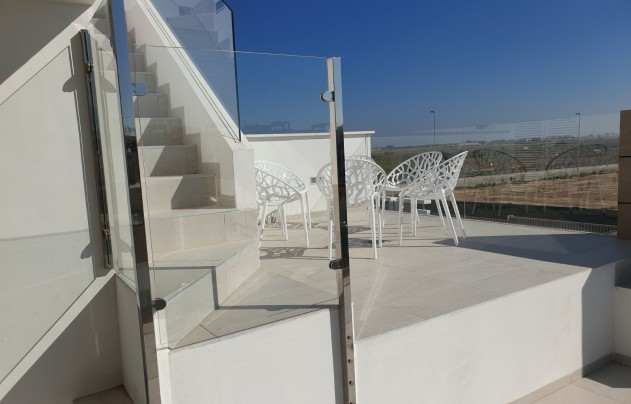 Resale - Villa - El Raso