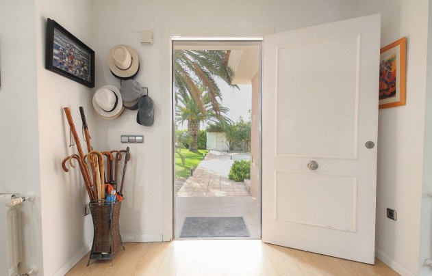 Resale - Villa - San Vicente de Raspeig - San Vicente del Raspeig