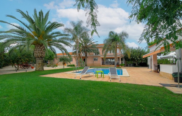 Resale - Villa - San Vicente de Raspeig - San Vicente del Raspeig