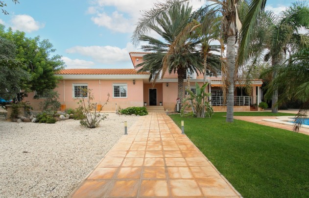 Resale - Villa - San Vicente de Raspeig - San Vicente del Raspeig