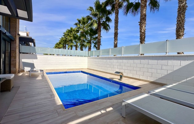 Resale - Villa - Orihuela Costa - Lomas De Cabo Roig