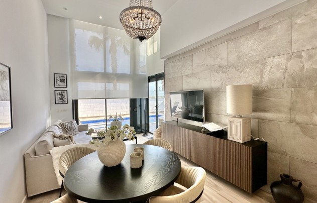 Resale - Villa - Orihuela Costa - Lomas De Cabo Roig