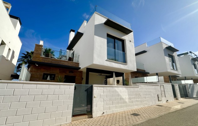 Resale - Villa - Orihuela Costa - Lomas De Cabo Roig