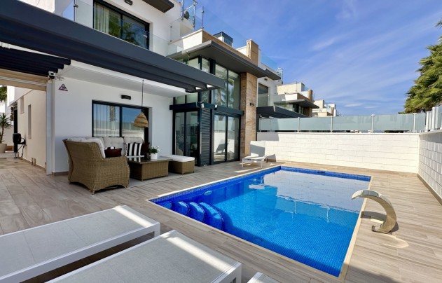 Resale - Villa - Orihuela Costa - Lomas De Cabo Roig