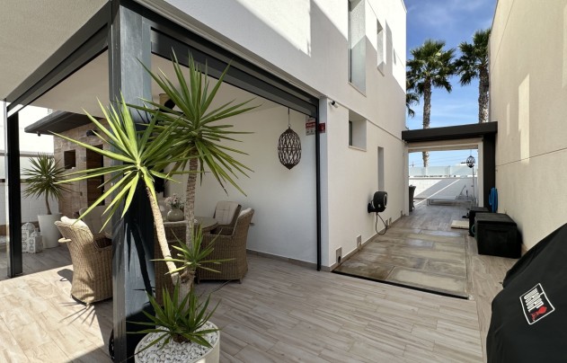 Resale - Villa - Orihuela Costa - Lomas De Cabo Roig