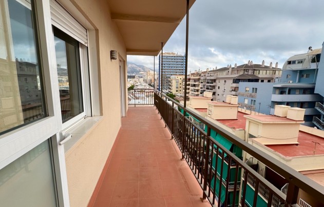 Herverkoop - Apartment - Fuengirola