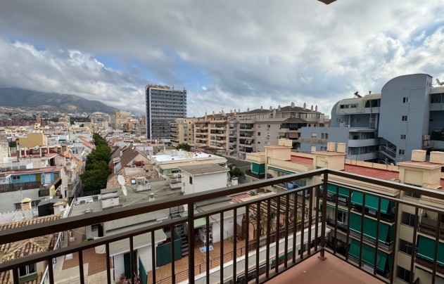 Herverkoop - Apartment - Fuengirola