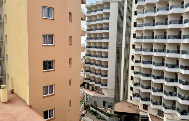 Herverkoop - Apartment - Fuengirola