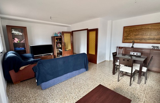 Herverkoop - Apartment - Fuengirola