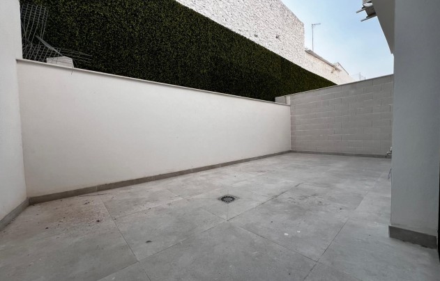 Resale - Villa - Alicante - Vistahermosa