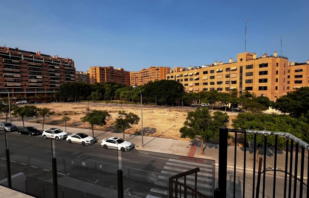 Resale - Villa - Alicante - Vistahermosa