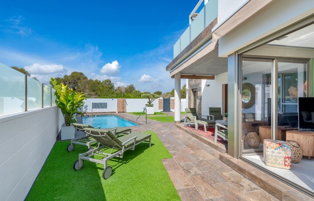 Resale - Villa - Orihuela Costa - Pau 8*