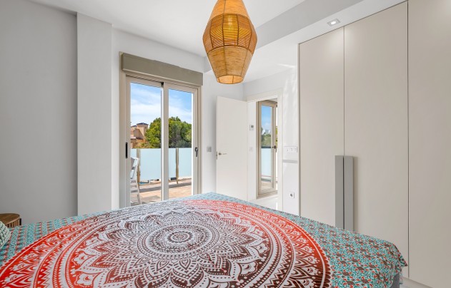 Resale - Villa - Orihuela Costa - Pau 8*