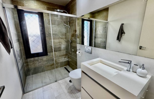 Reventa - Villa - La Finca Golf