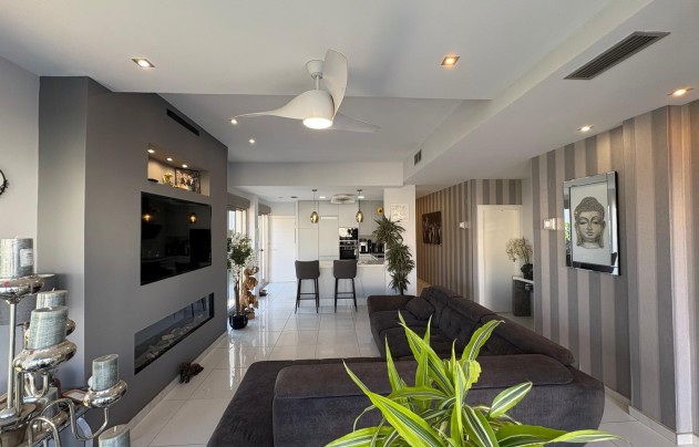 Resale - Villa - Orihuela Costa - Villamartín