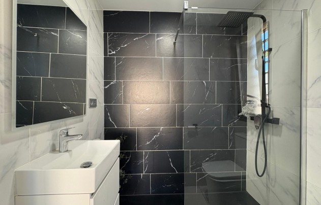 Resale - Villa - Orihuela Costa - Villamartín