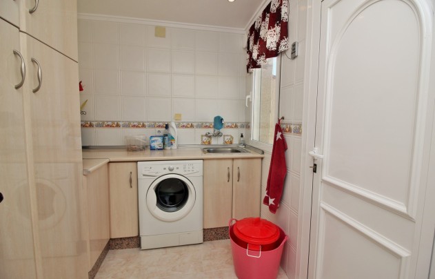 Resale - Villa - Torrevieja - La Siesta