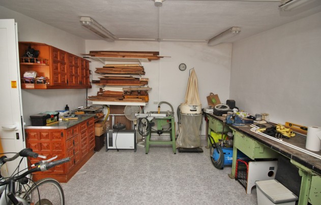 Resale - Villa - Torrevieja - La Siesta