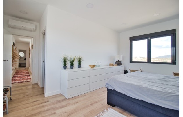 Herverkoop - Villa - Pinoso