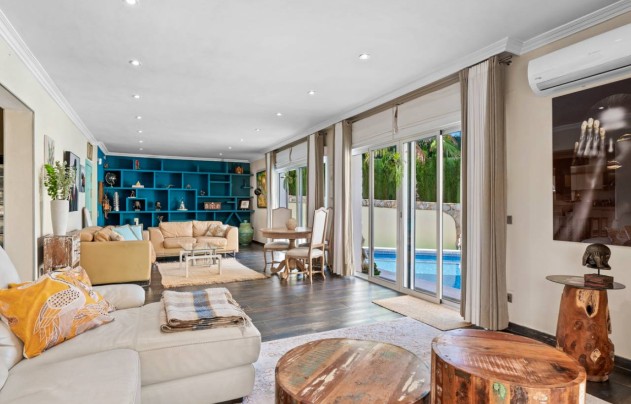 Resale - Villa - Algorfa - Castillo de montemar