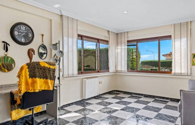 Resale - Villa - Algorfa - Castillo de montemar