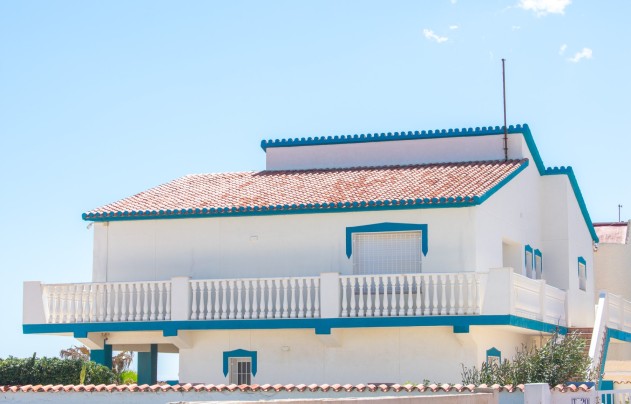 Resale - Villa - La Manga del Mar Menor