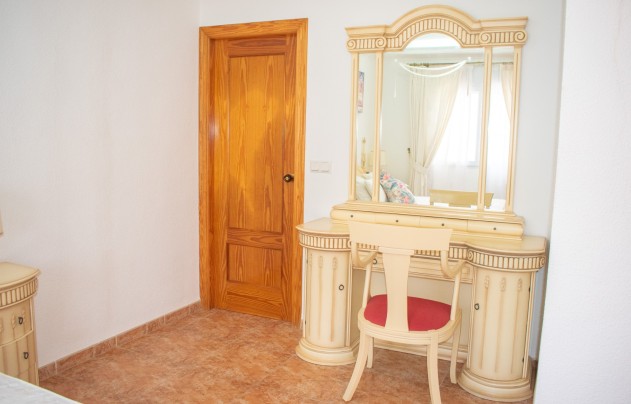 Resale - Villa - La Manga del Mar Menor