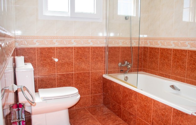 Resale - Villa - La Manga del Mar Menor