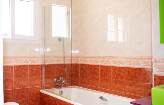 Resale - Villa - La Manga del Mar Menor