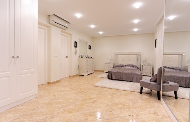 Revente - Villa - Torrevieja - Los Balcones