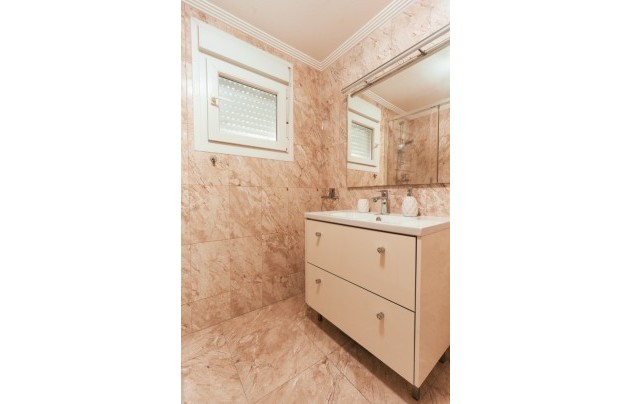 Revente - Villa - Torrevieja - Los Balcones