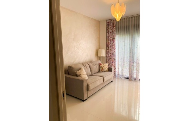 Herverkoop - Villa - Orihuela Costa - Campoamor