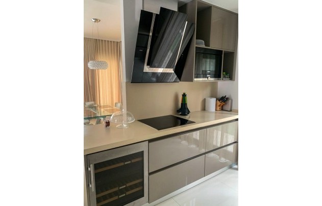 Herverkoop - Villa - Orihuela Costa - Campoamor