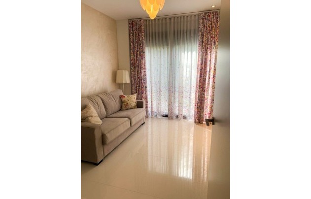 Herverkoop - Villa - Orihuela Costa - Campoamor