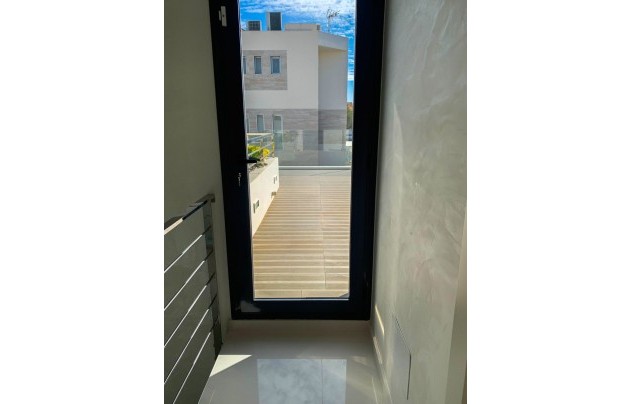 Herverkoop - Villa - Orihuela Costa - Campoamor