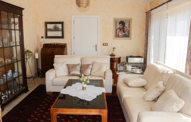 Herverkoop - Villa - Los Urrutias