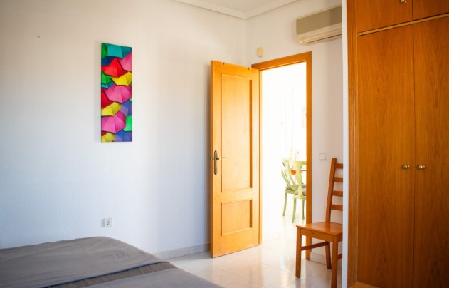 Revente - Villa - Orihuela Costa - La Zenia