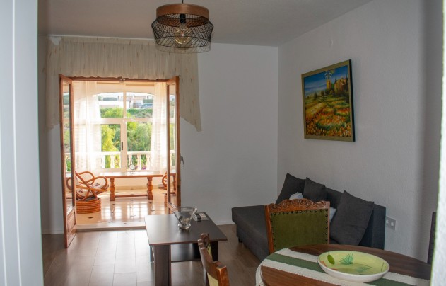 Herverkoop - Villa - Torrevieja