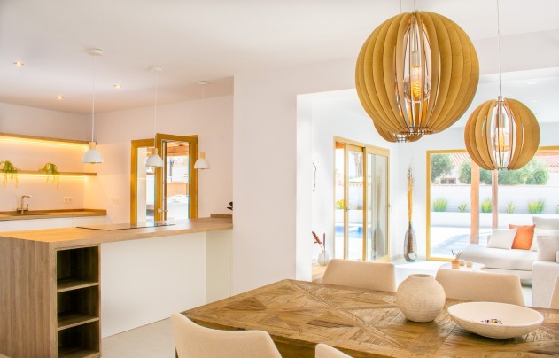 Resale - Villa - Torrevieja - Torreta