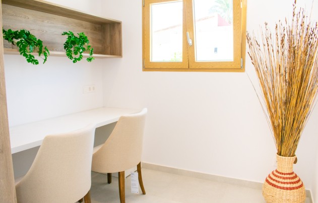 Resale - Villa - Torrevieja - Torreta