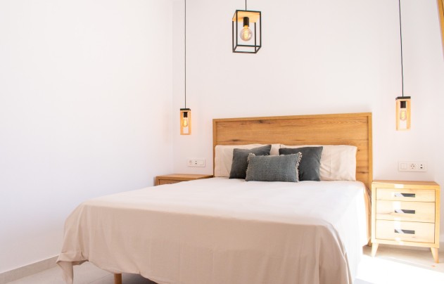 Resale - Villa - Torrevieja - Torreta