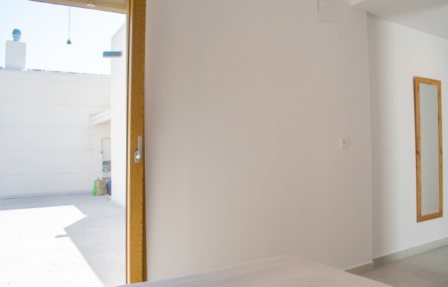 Resale - Villa - Torrevieja - Torreta