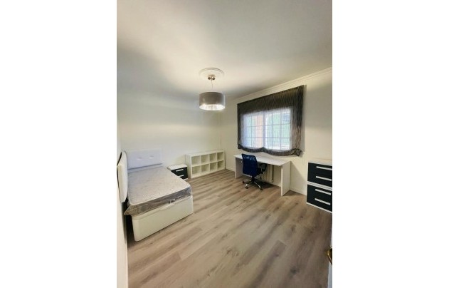 Resale - Villa - Torrevieja - Los Balcones