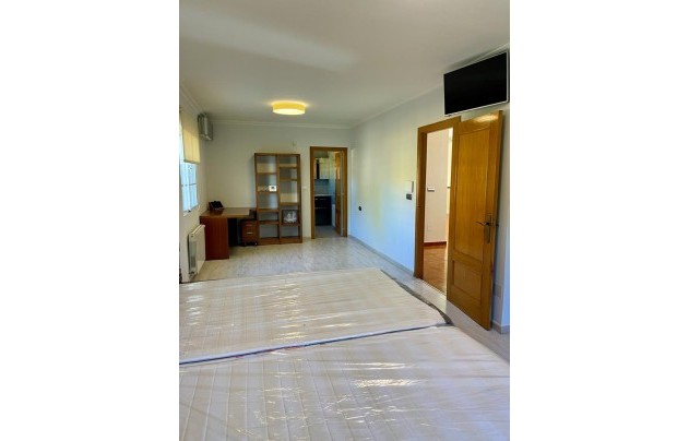 Resale - Villa - Torrevieja - Los Balcones