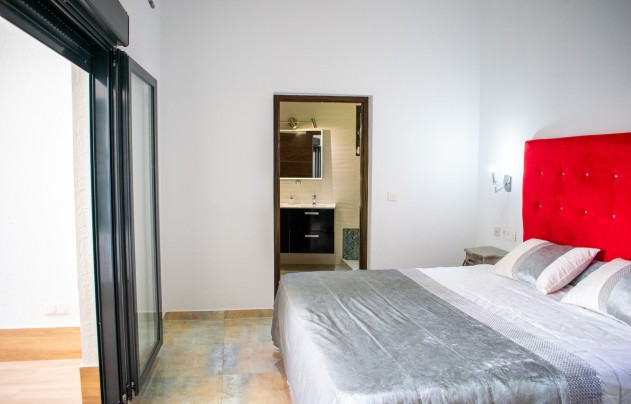 Resale - Villa - Pilar de la Horadada - Torre de la Horadada